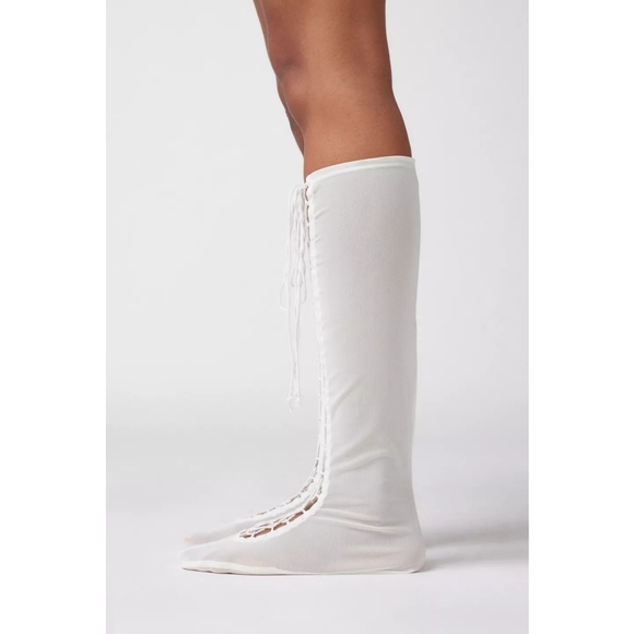 UO Lace-Up Corset Knee High Sock - Picture 2 of 7